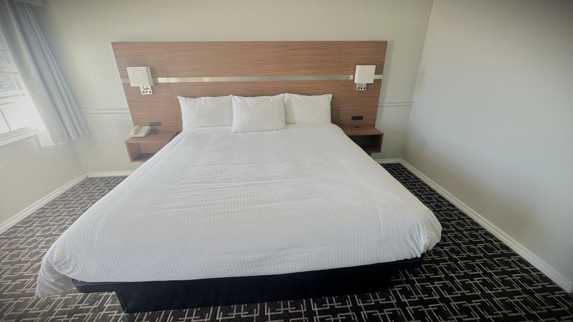 Baymont By Wyndham Edson Hotel Ngoại thất bức ảnh