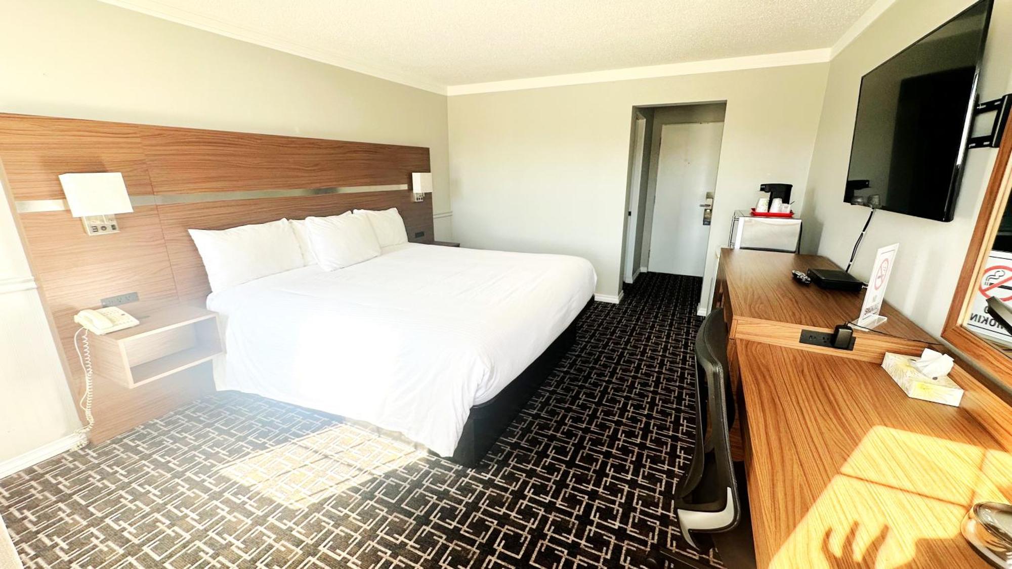 Baymont By Wyndham Edson Hotel Ngoại thất bức ảnh