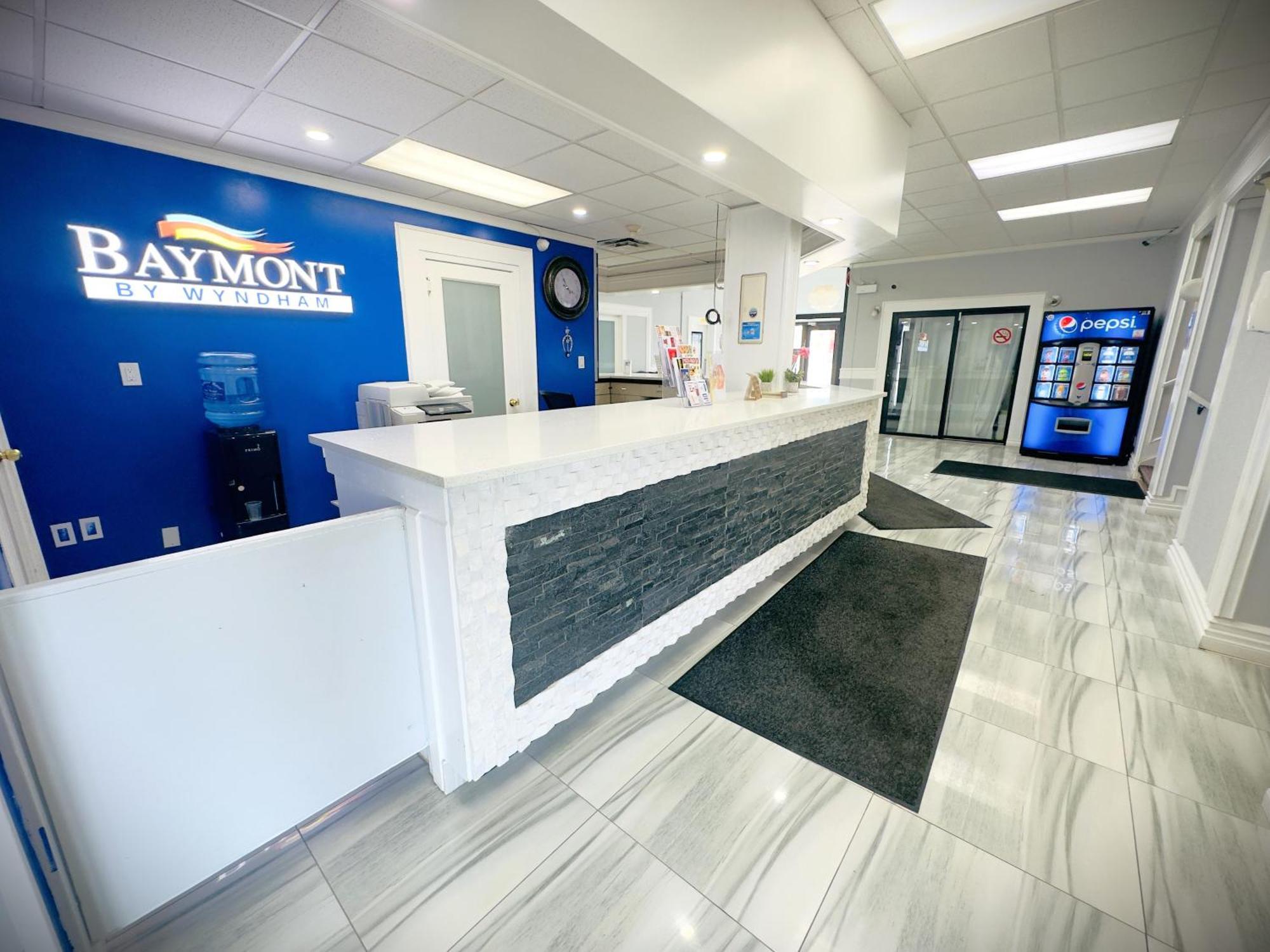 Baymont By Wyndham Edson Hotel Ngoại thất bức ảnh