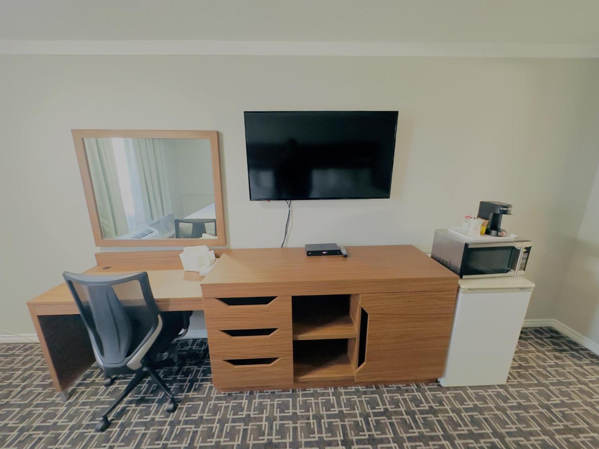 Baymont By Wyndham Edson Hotel Ngoại thất bức ảnh